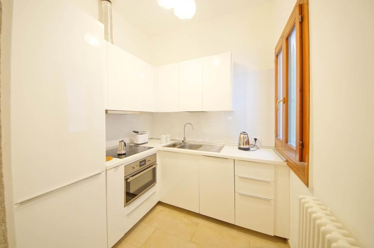 Dolcevita N 499 Biennale Apartamento Venecia