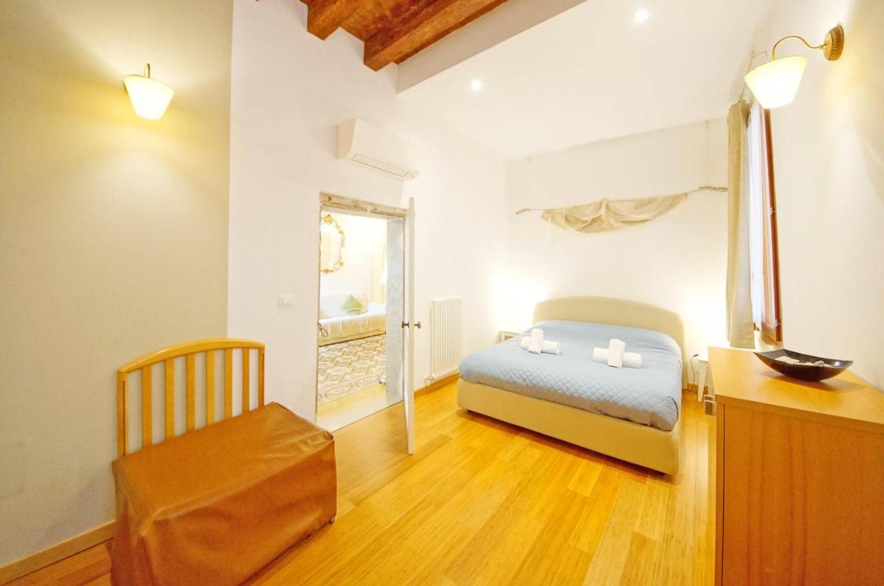 Dolcevita N 499 Biennale Apartamento Venecia